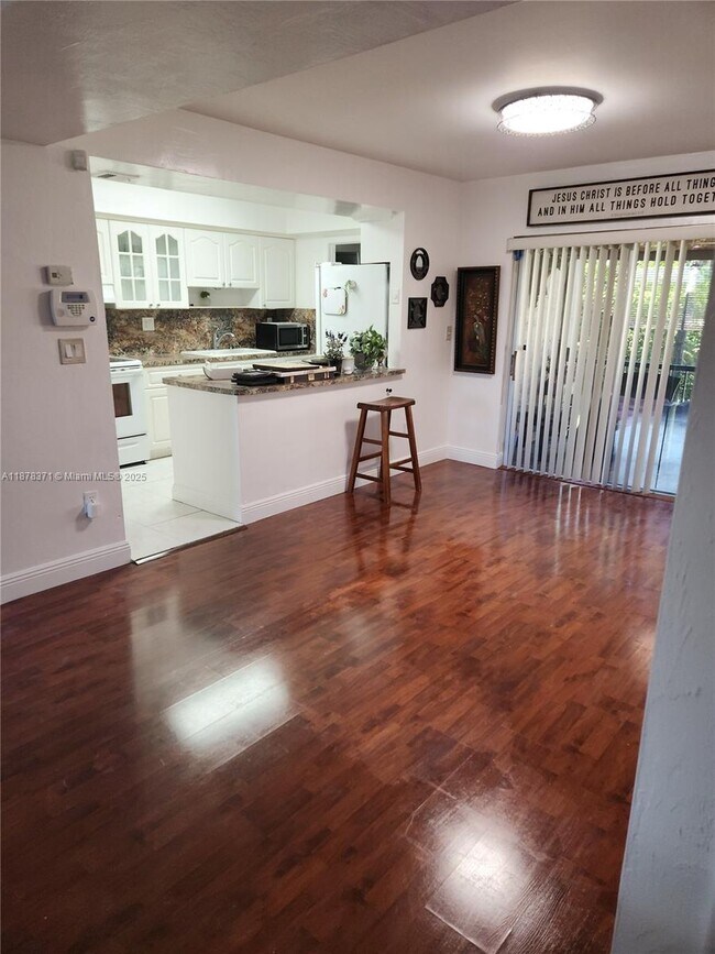 Building Photo - 8401 SW 107th Ave