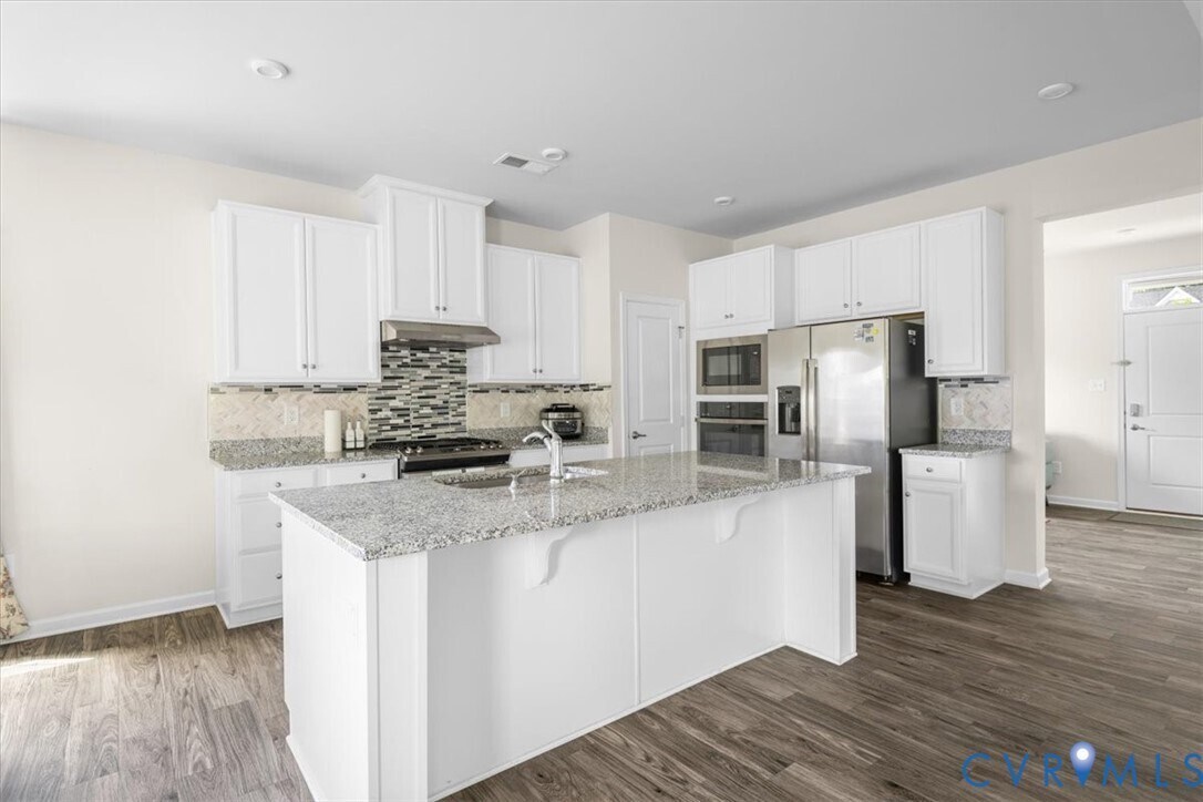 Building Photo - 13507 Enon Oaks Pl