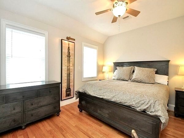 Building Photo - 9 Park St