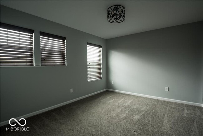 Building Photo - 15665 Eastpark Dr