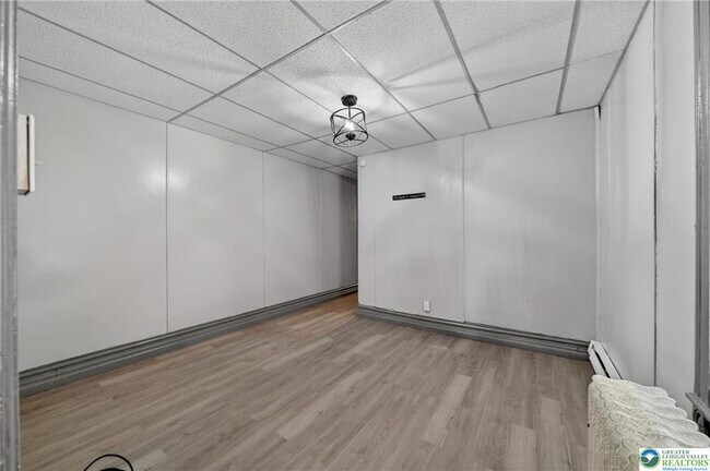 Building Photo - 1139 Linden St