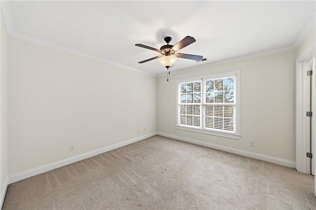 Building Photo - 125 River N Cir