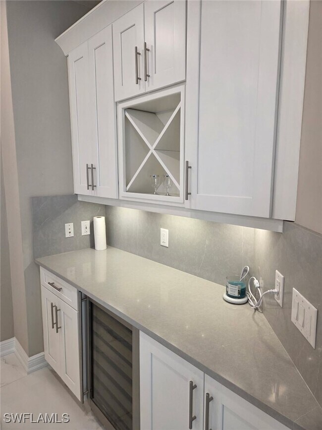 Building Photo - 16370 Viansa Wy