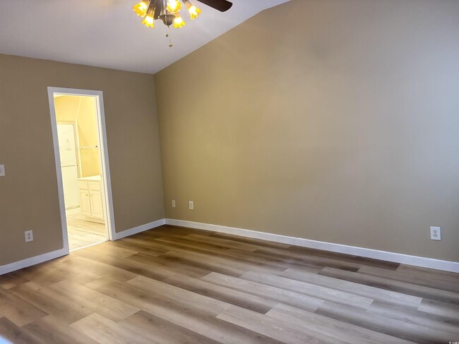 Building Photo - 112 Olde Towne Way