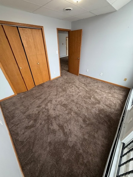 Building Photo - 205 Plum St