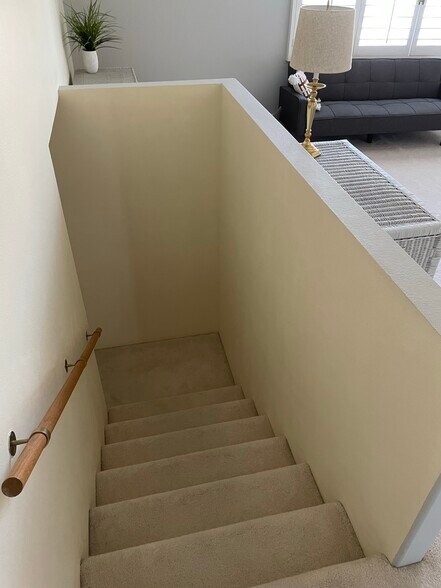 Building Photo - 45 Pebble Beach Dr