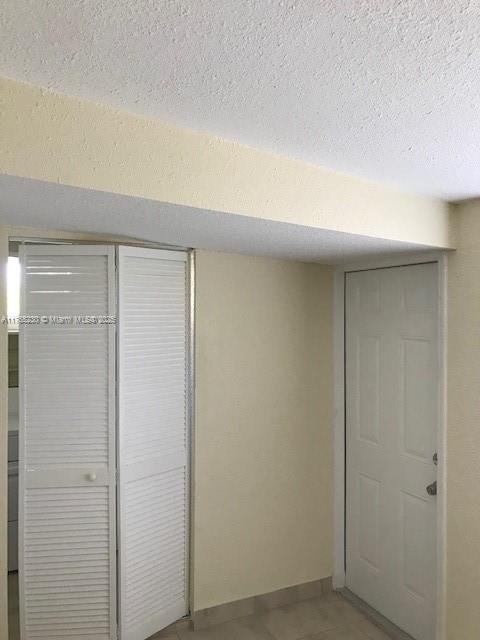 Building Photo - 3 bedroom in North miami Beach FL 33179
