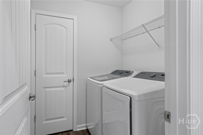 Building Photo - 310 Sessile Oak Dr