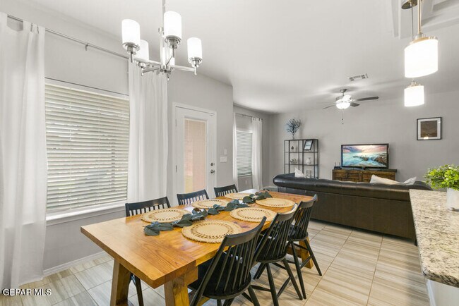 Building Photo - 14912 Louis Baudoin