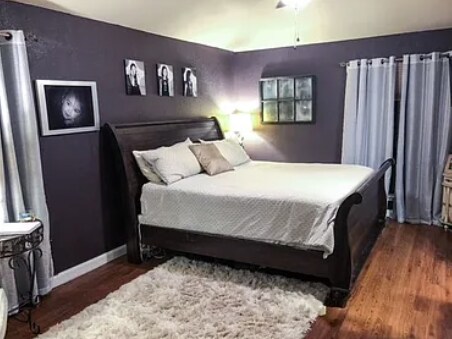 Building Photo - 3012 Hilltop Dr