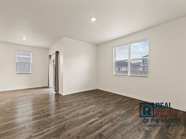 Building Photo - Fantastic 4-Bed, 2-Bath Ranch Style Home i...