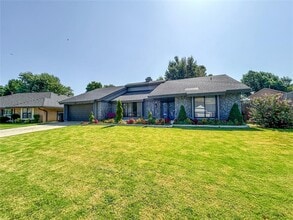 Building Photo - 13228 Green Valley Dr