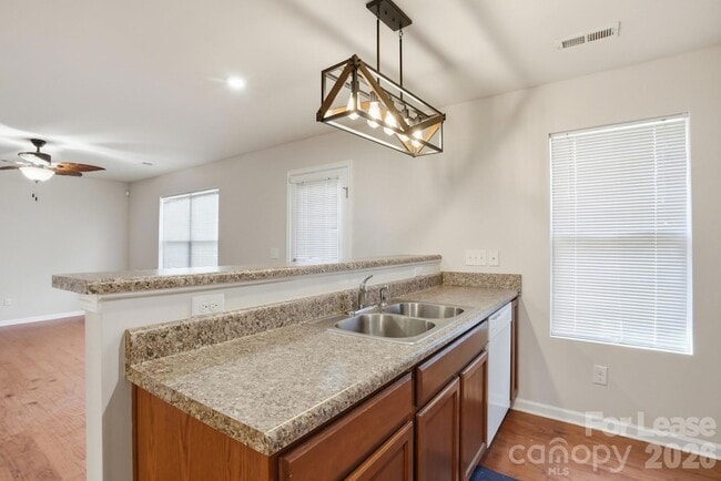 Building Photo - 7530 Fowler Springs Lane