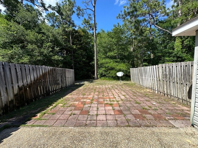 Building Photo - 2 bedroom 2 bath cottage home for rent in Hampton Lakes!
