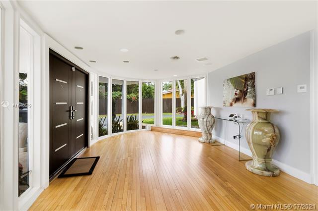 Building Photo - 8425 SW 58th St