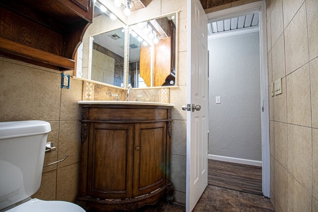 Building Photo - Great 3 Bed 2 Bath in OKC!