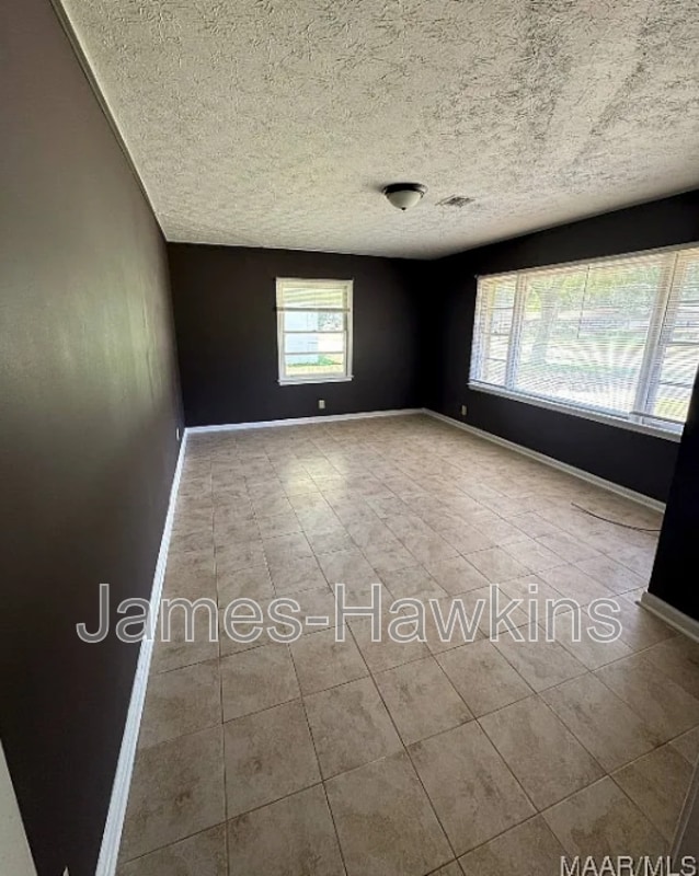 Building Photo - 2716 Baldwin Brook Dr