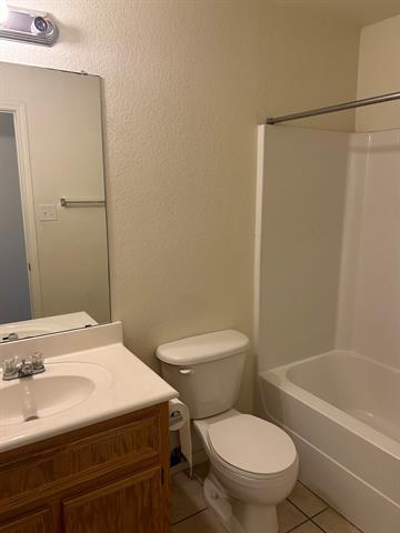 Building Photo - 313 Cedar Ridge Dr