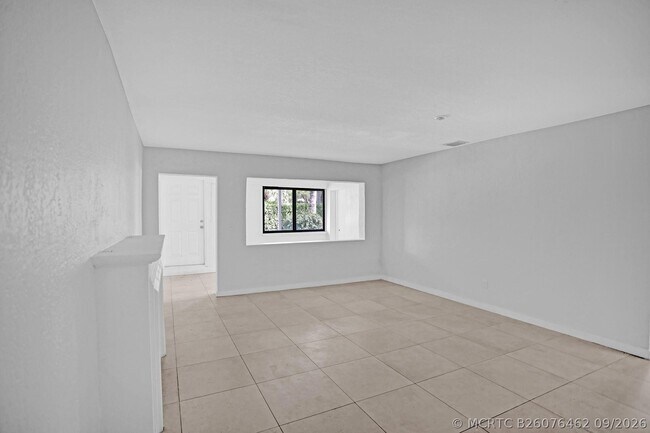 Building Photo - 8240 NW 1st Pl