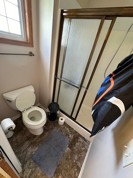 attached bathroom for master bedroom - 5800 S 77th St