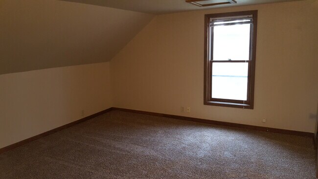 Building Photo - 507 Humboldt Ave