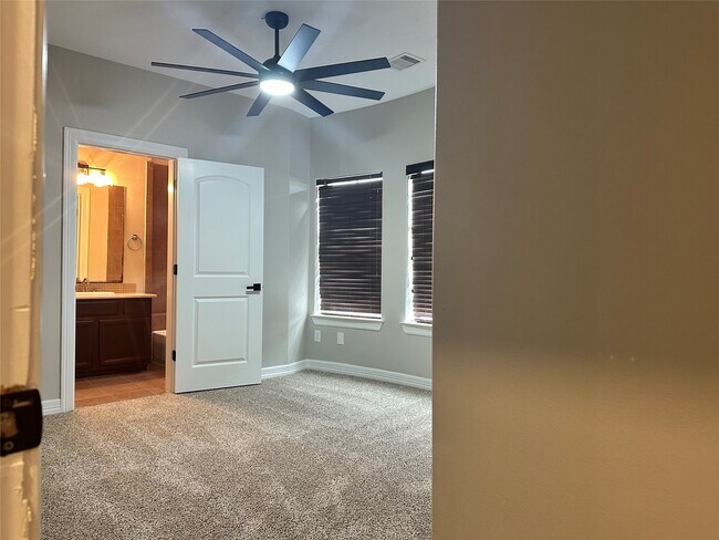 Building Photo - 4118 Bonner View Ln