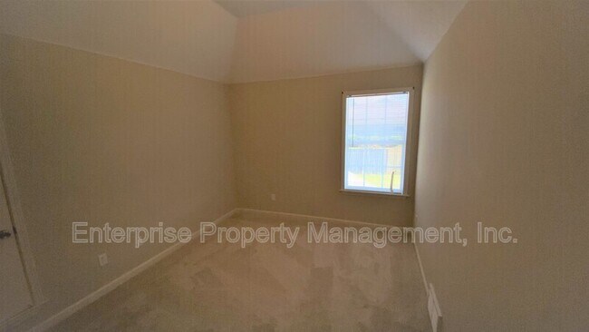 Building Photo - 10204 Sutton Ridge Ln