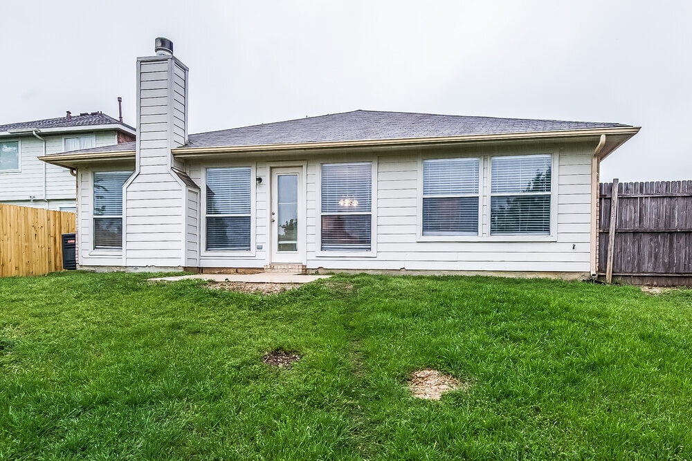 Building Photo - 6072 Grand Champion Blvd