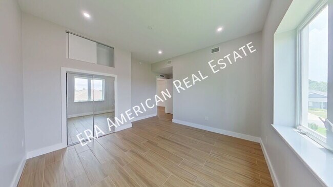 Building Photo - 5487 Cimmeron Ct