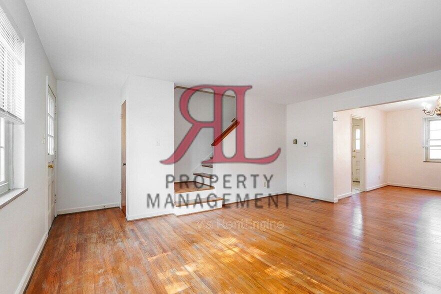 Building Photo - 1799 Kings Ct