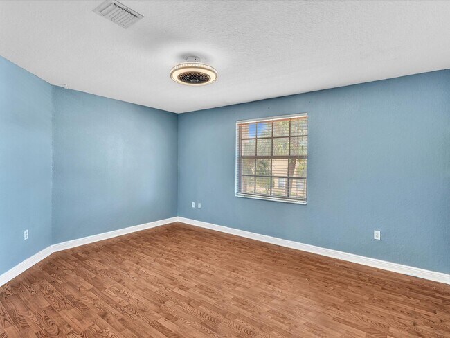 Building Photo - 6614 Marbletree Ln