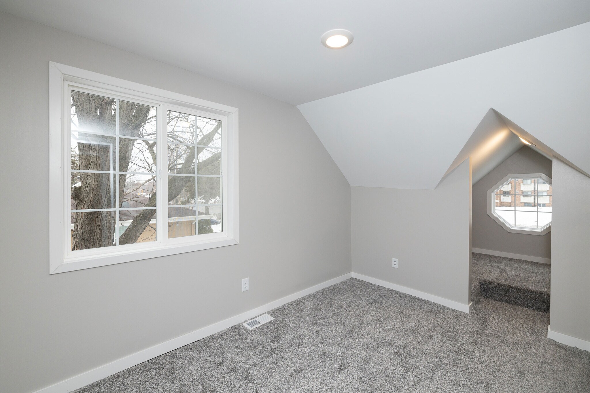 Building Photo - 8835 Nicollet Ave S