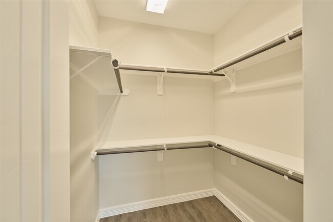 Building Photo - 630 Aulia Ln