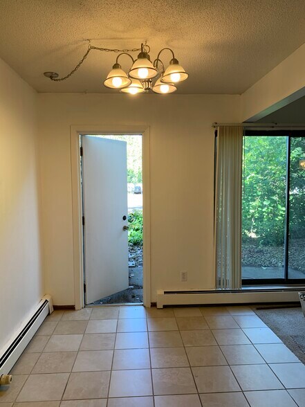 Dinning Room - 4508 Cedar Lake Rd S