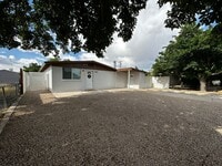 Building Photo - Newly Remodeled 3 bedroom, 2 bathroom home!
