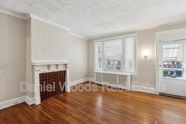 Building Photo - 6227 Addison St