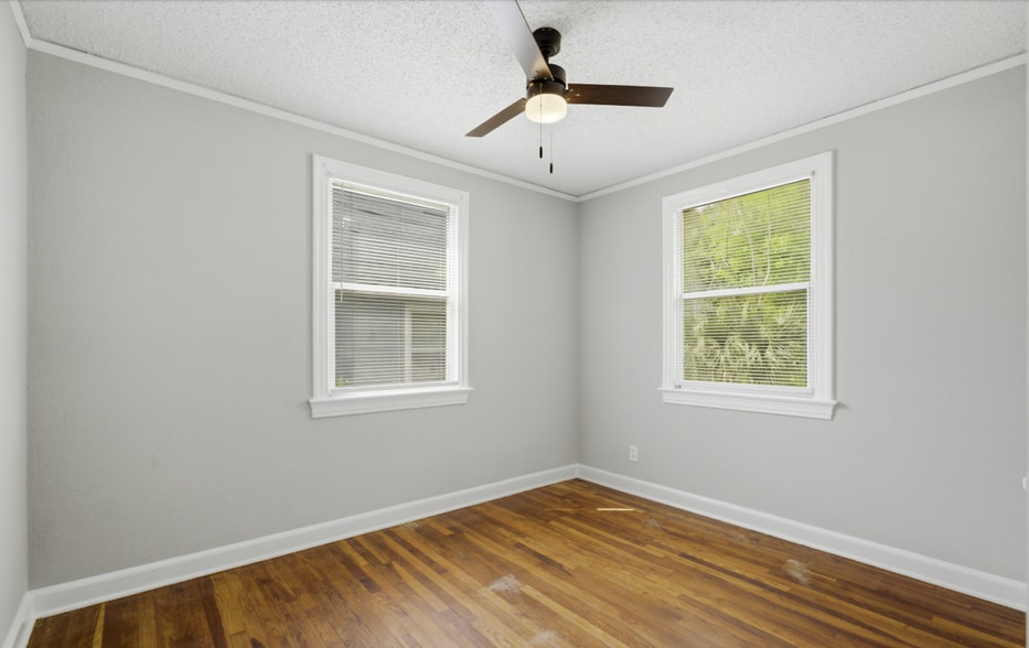 Building Photo - 6716 Perry St