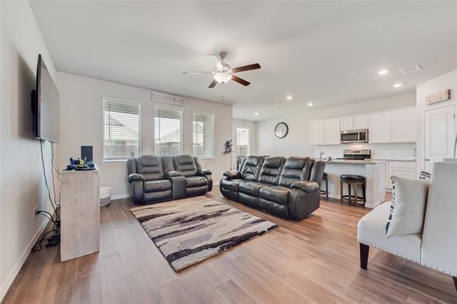 Building Photo - 4949 Parrington Dr
