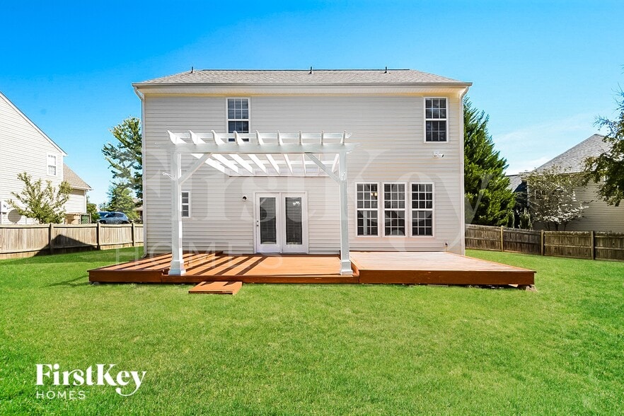 Building Photo - 105 Namath Ct