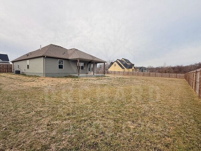 Building Photo - Bella Vista- Single-Family Home- Stunning Briarwood Plan