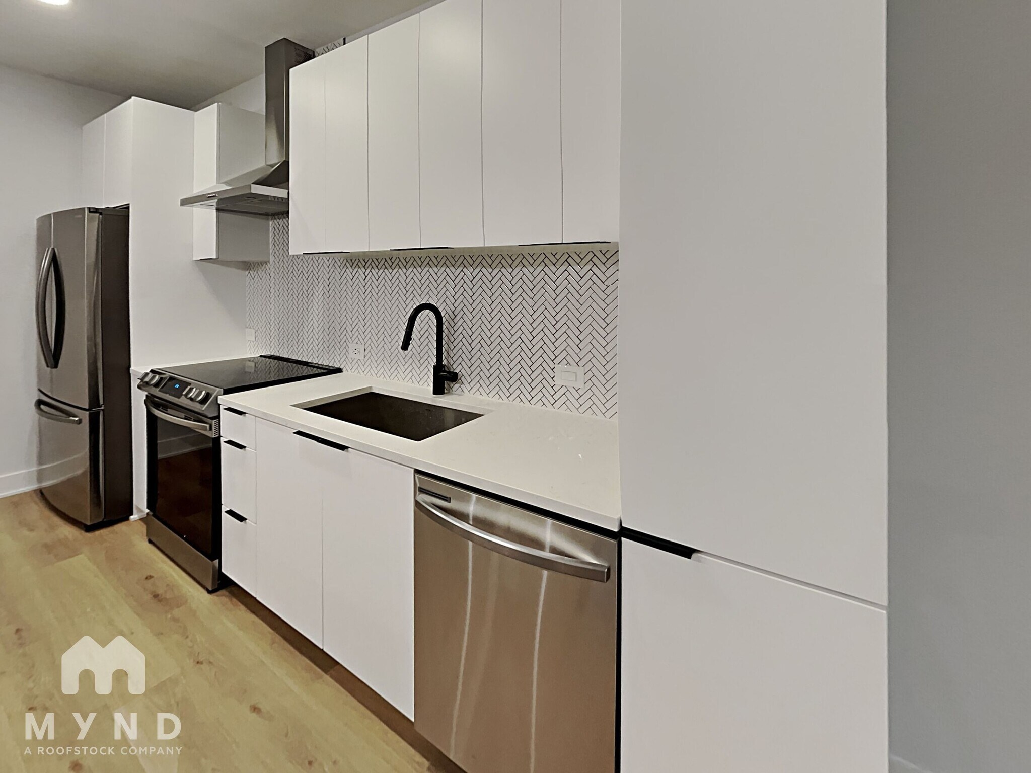 Building Photo - 2500 Longview St