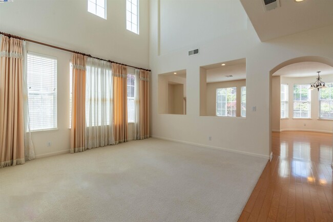 Building Photo - 1260 Ustilago Dr