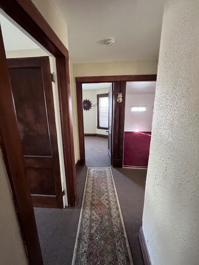 Bedroom Hallway - 160 Victoria Ave