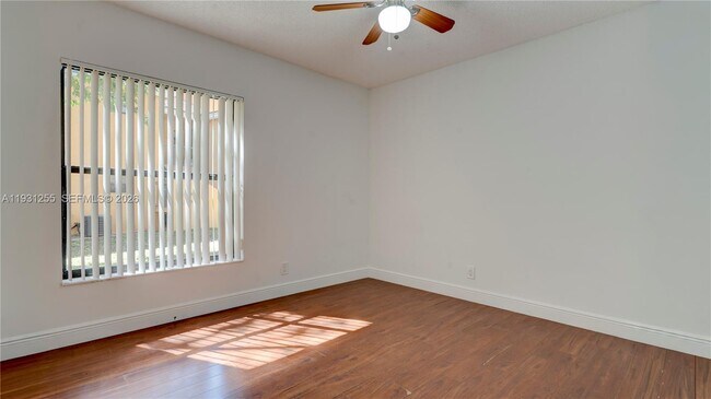 Building Photo - 3846 Coral Tree Cir