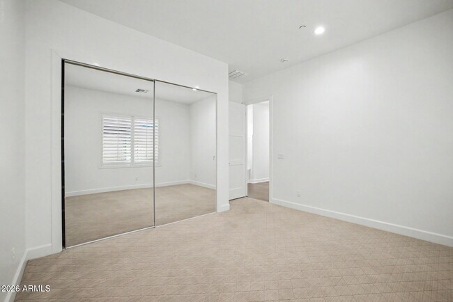Building Photo - 18418 N 97th Pl