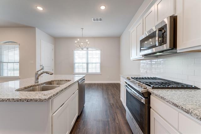 Building Photo - 6580 Iron Horse Blvd