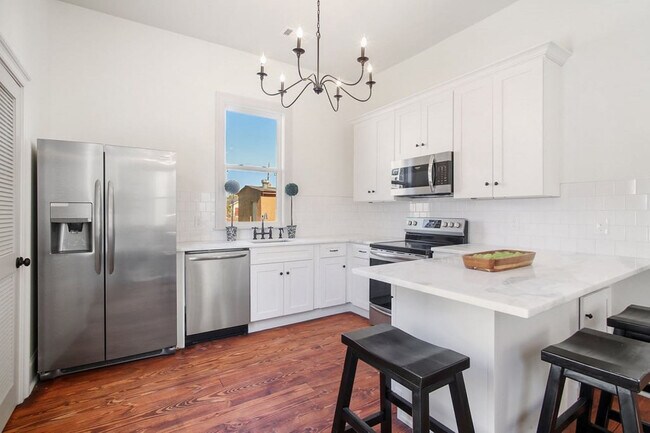 Building Photo - 2209 Louisiana Ave