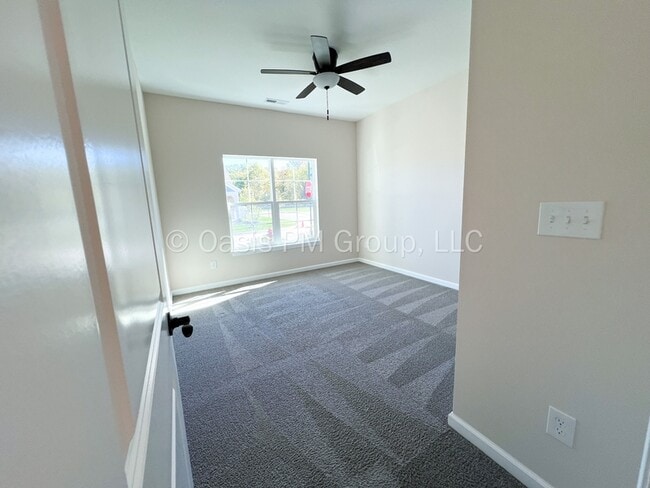 Building Photo - 201 Eisley Ln