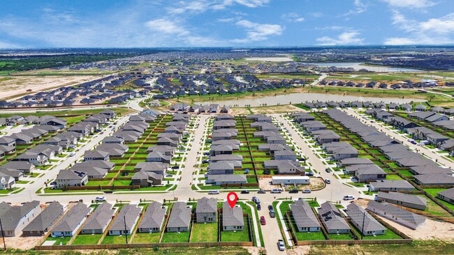 Building Photo - 27438 Sweetwater Bay Dr