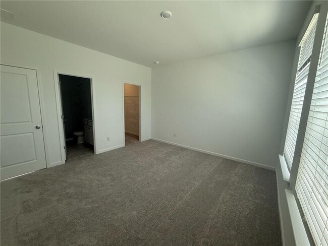 Building Photo - 409 Nix Ln